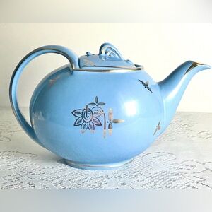 1940s Vintage Hall China Hook Cover Cadet Blue Standard Gold 0749 6-Cup Tea Pot